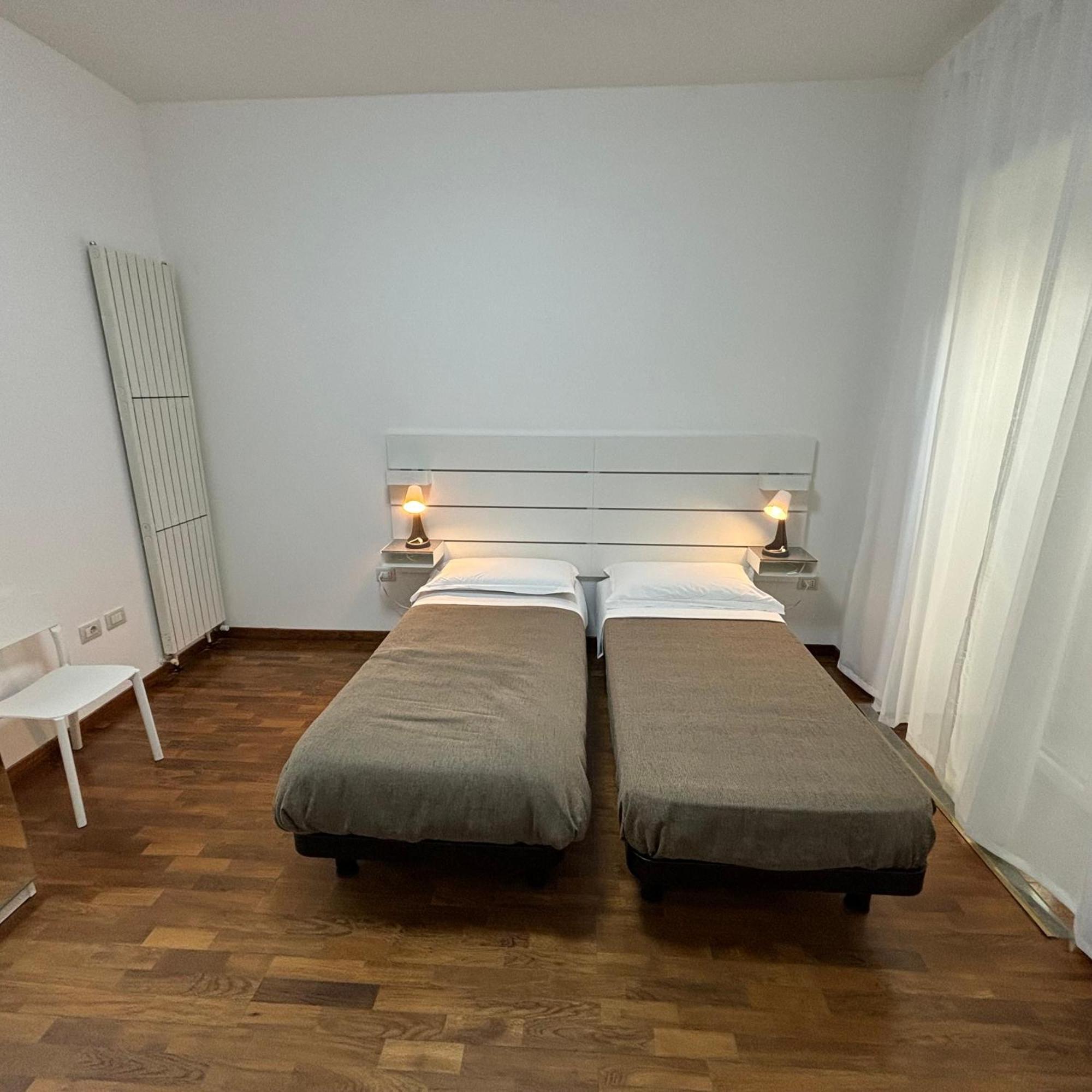 Room & Parking In Centro Citta Con Parcheggio Privato E Wifi Ποτέντσα Εξωτερικό φωτογραφία